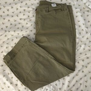 Wide leg, cotton cropped chinos